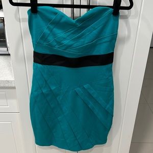 Guess woman’s size medium teal and black strapless dress